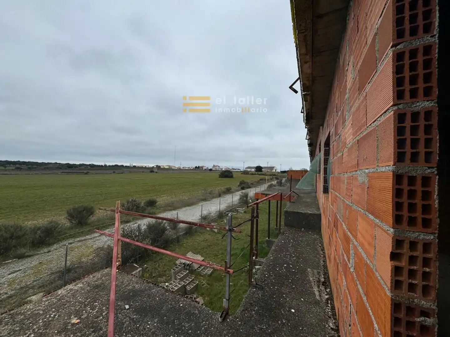 Casa adosada en venda en Fuentes de Oñoro