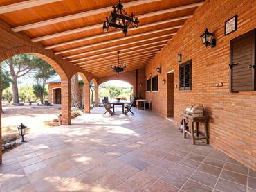 Country house for sale in Riudoms