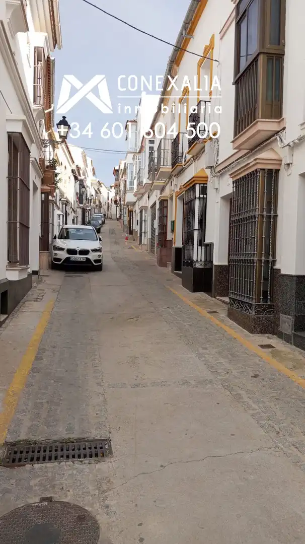 Vista exterior de Casa o xalet en venda en Olvera amb Terrassa i Balcó