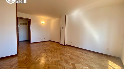 Photo 5 of Flat for sale in Calle Ocaña, Aluche, Madrid Capital