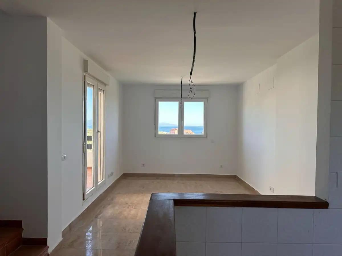 Sala d'estar de Apartament en venda en Manilva amb Terrassa i Piscina comunitària