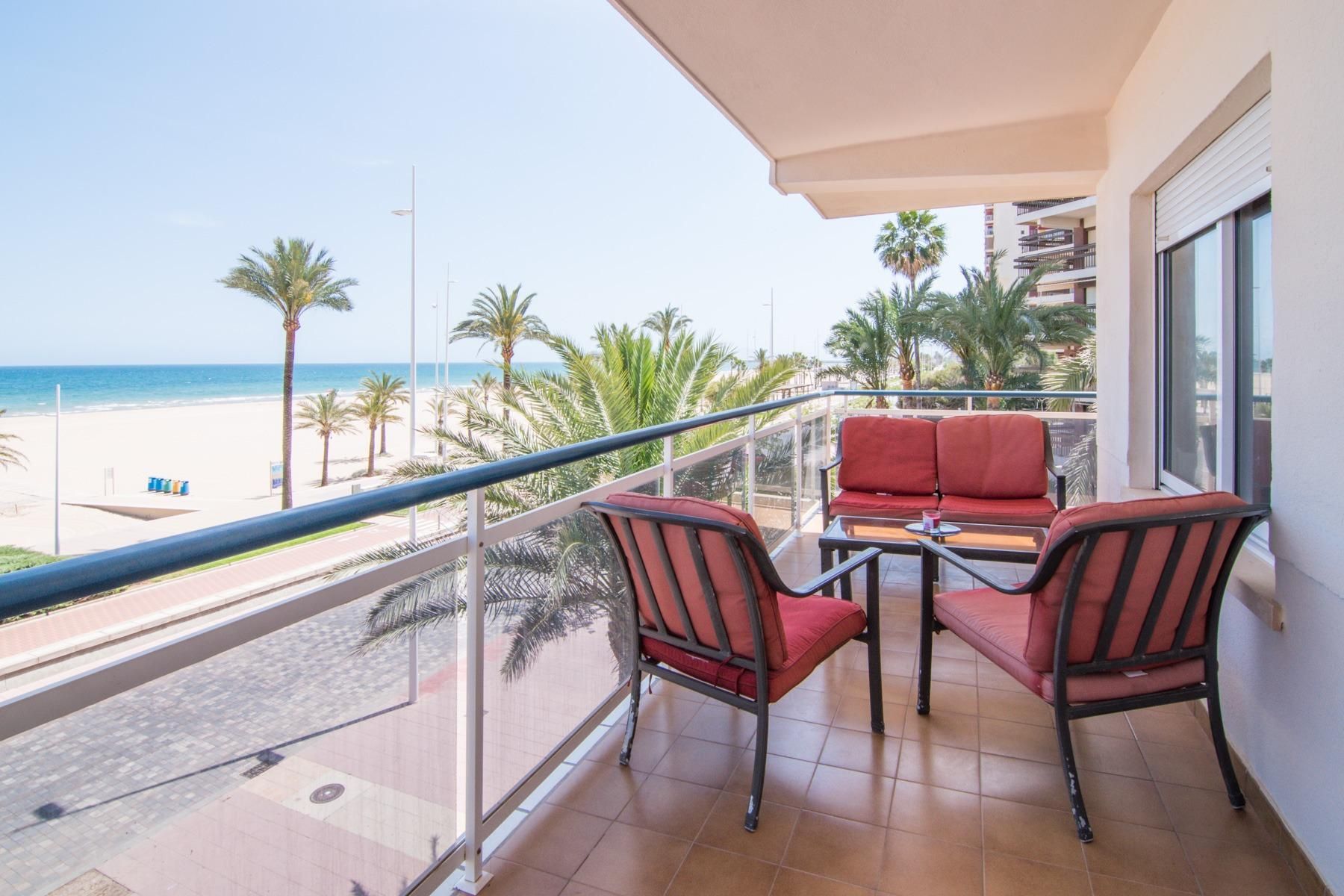 Apartment for sale in Calle PASEO NEPTUN MARITIMO, Playa de Gandia