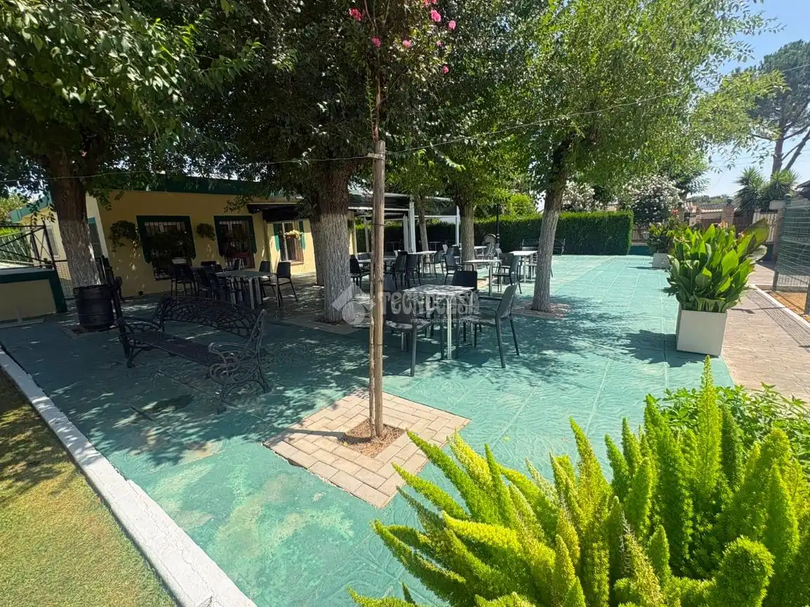 Casa o xalet en venda en Espartinas amb Aire condicionat, Piscina i Piscina comunitària