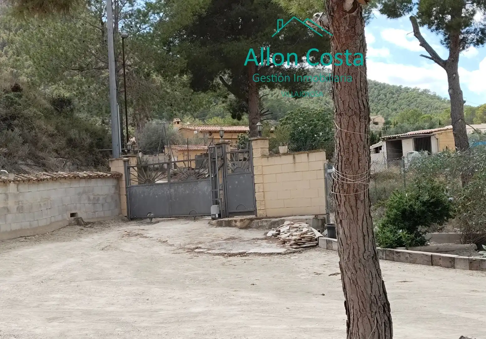Finca rústica en venta en Orxeta con Jardín privado, Terraza y Trastero