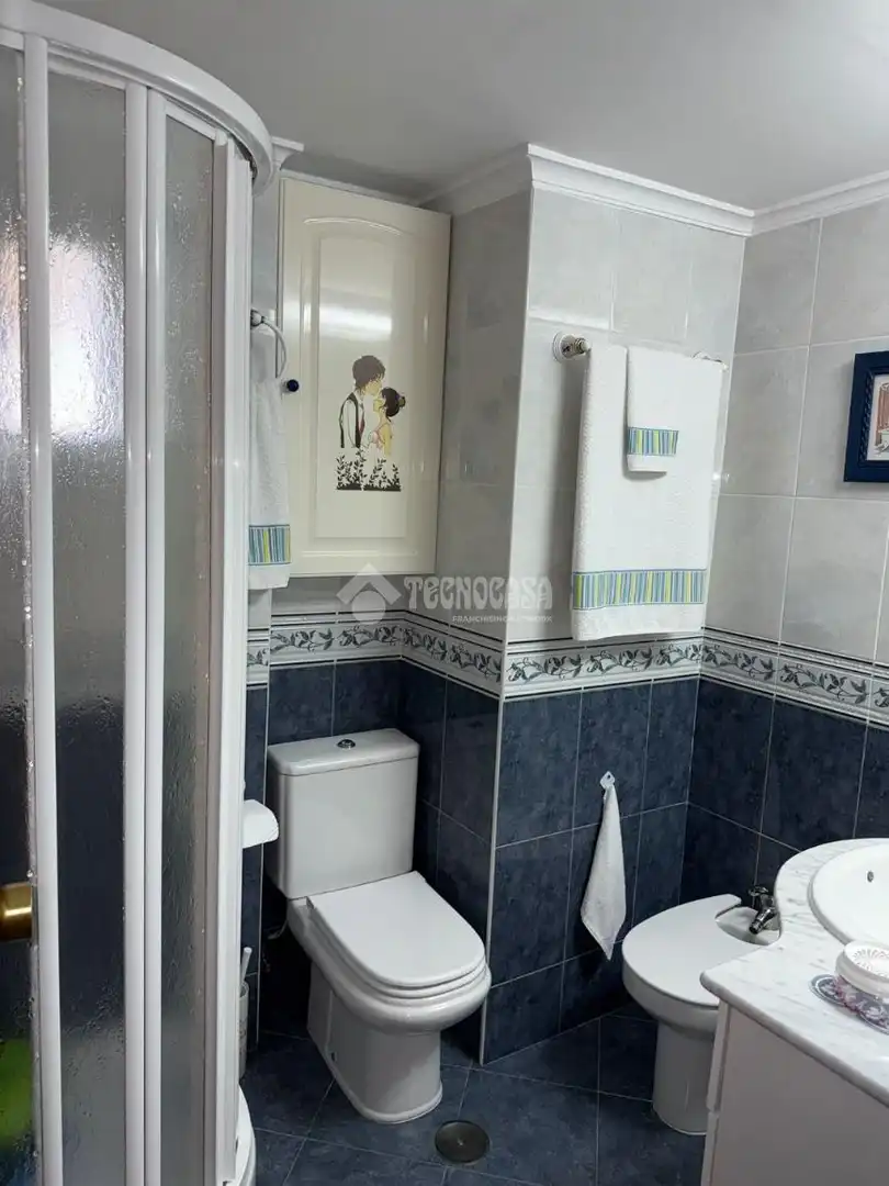 Baño de Piso en venta en Sevilla con Aire acondicionado
