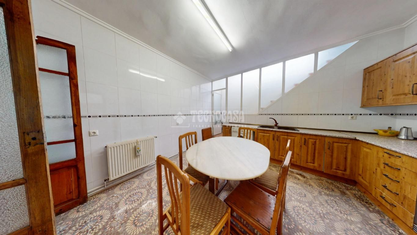 Kitchen of Single-family semi-detached for sale in Utiel