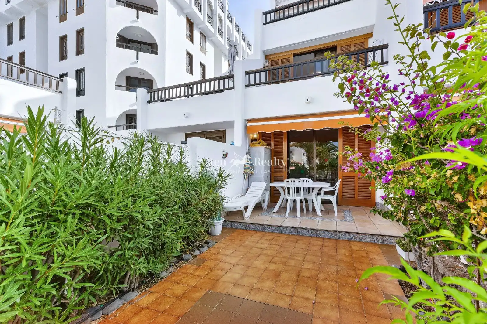Maisonette mit Pool zum Verkauf in Rafael Puig Lluvina 32