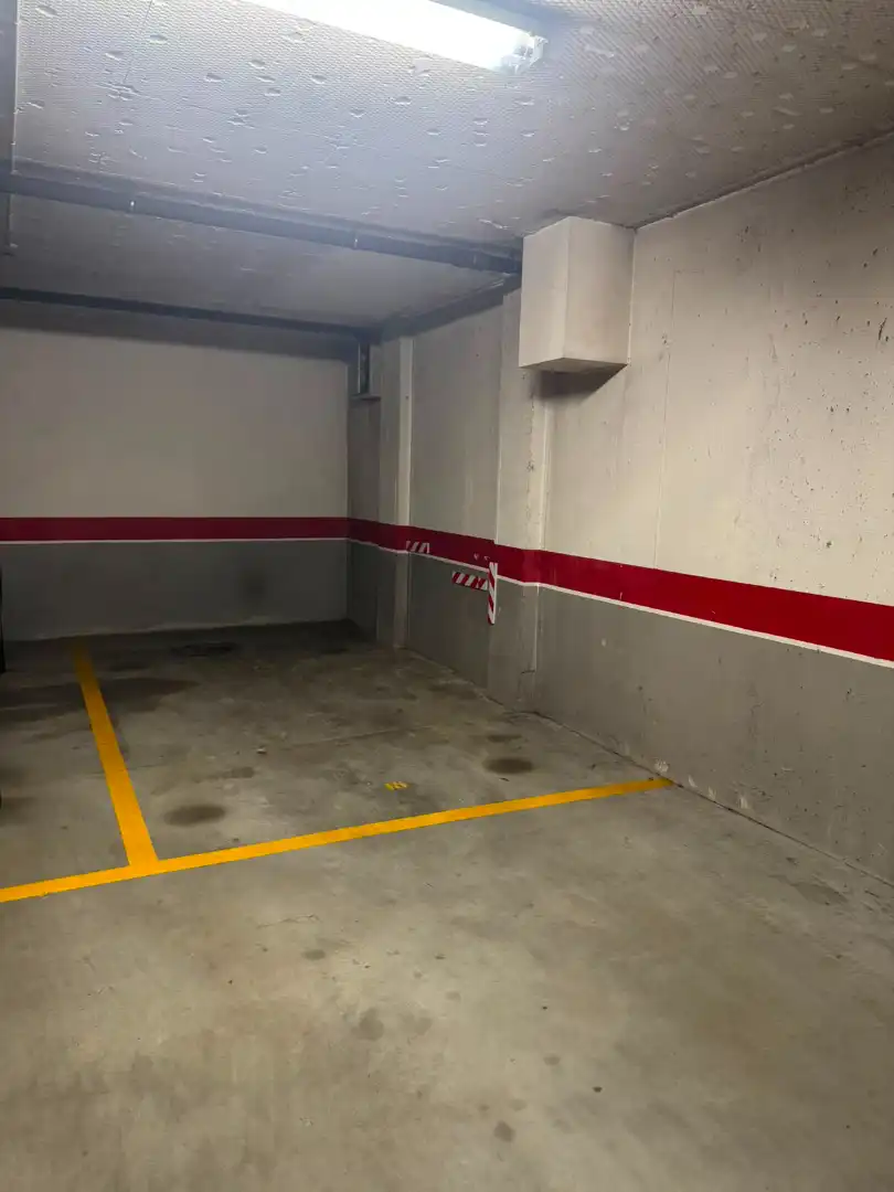 Parking de Piso en venta en Vilagarcía de Arousa con Calefacción, Parquet y Terraza