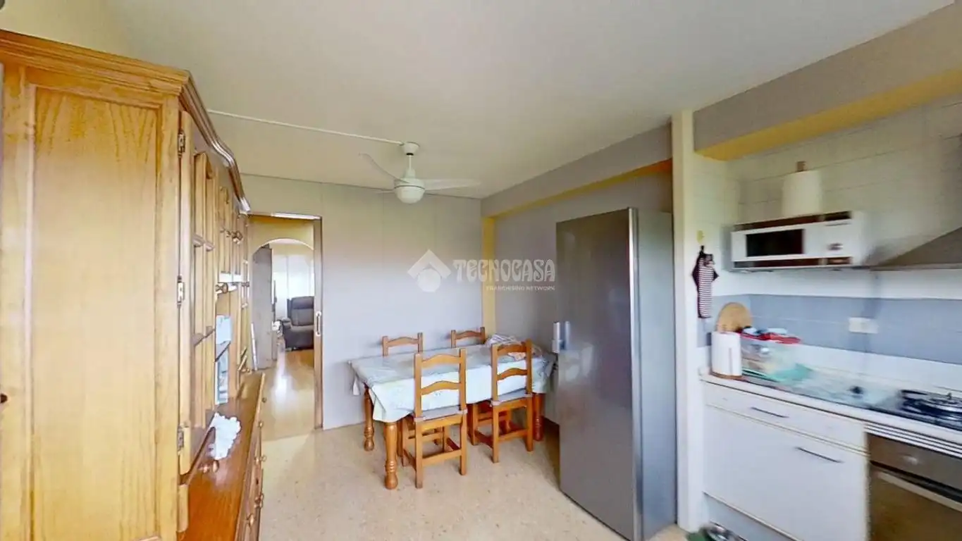 Dining room of Flat for sale in Manresa