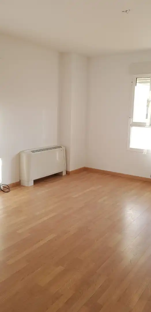 Schlafzimmer von Einfamilien-Reihenhaus zum Verkauf in La Gineta mit Klimaanlage, Heizung und Parkett