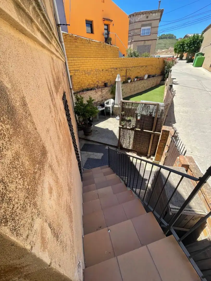 Terrassa de Casa o xalet en venda en Calaf amb Calefacció, Jardí privat i Balcó