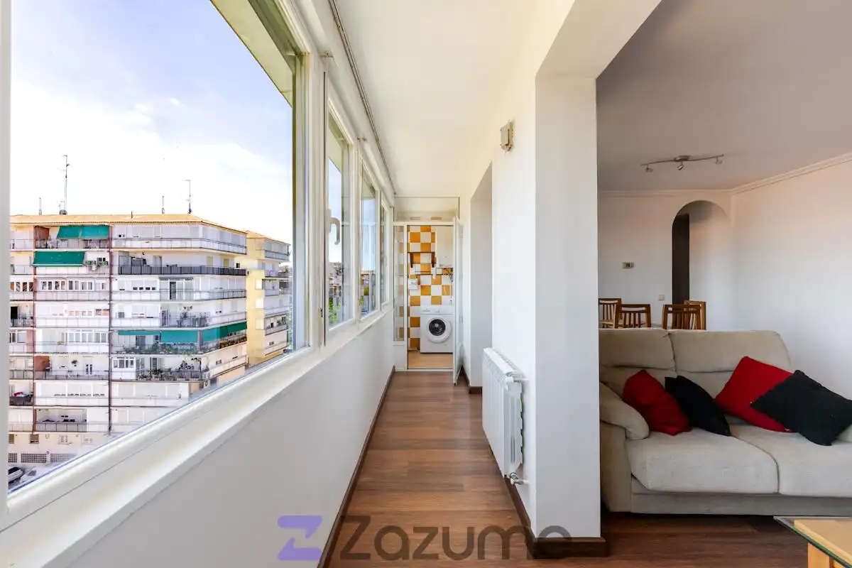 Piso de alquiler en Madrid con Calefacción, Amueblado y Horno
