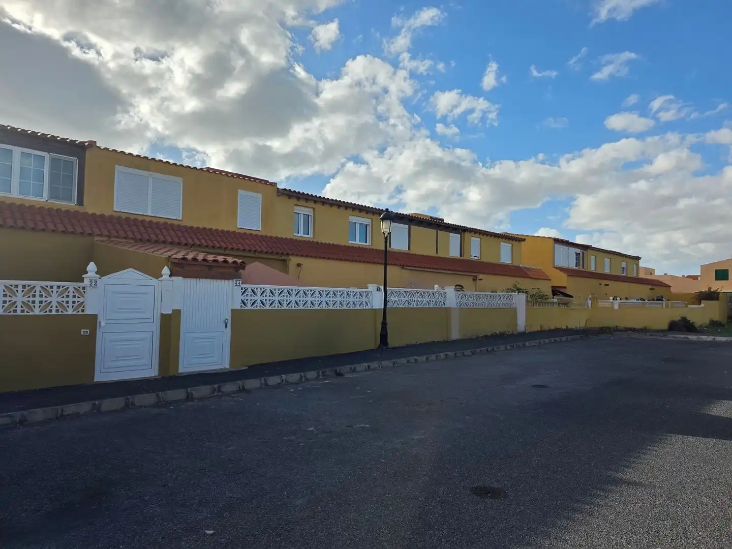 Außenansicht von Maisonette zum Verkauf in Costa Calma