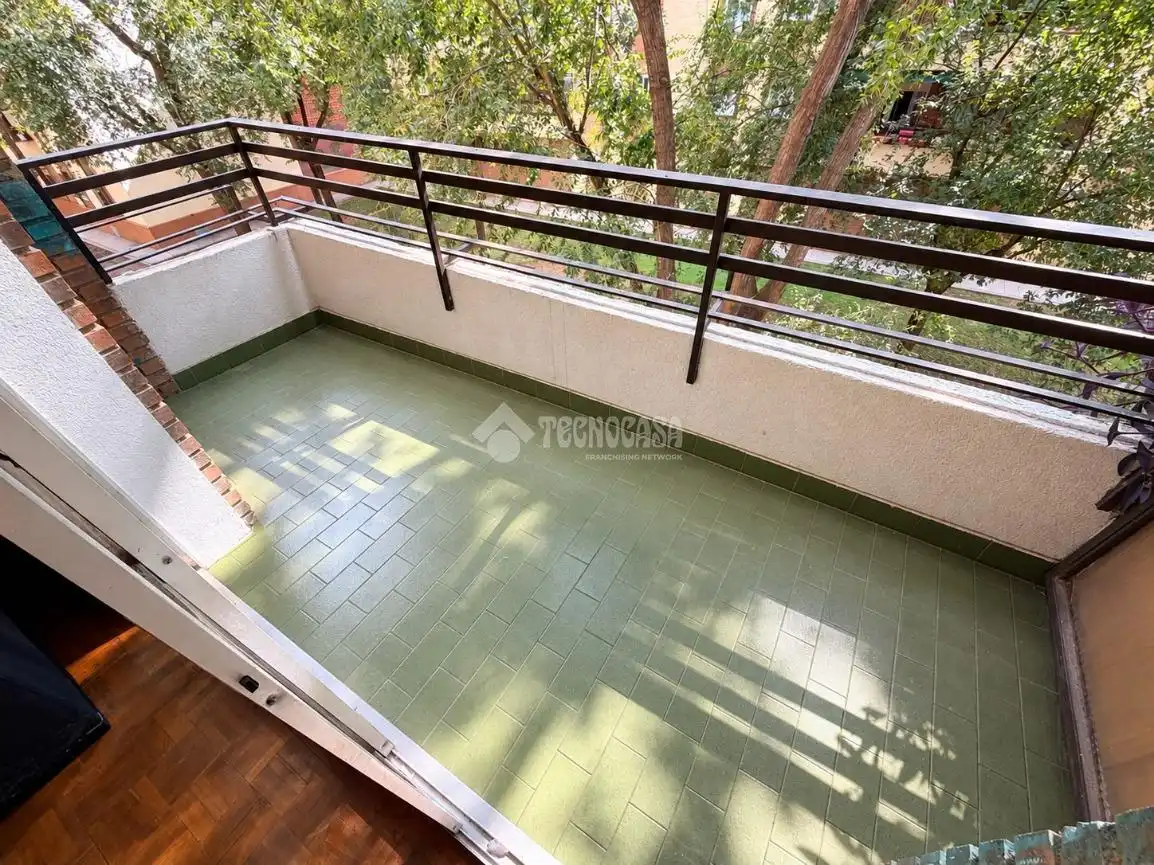 Appartamento con ascensore in vendita a San José - Buenos Aires, imagen 4