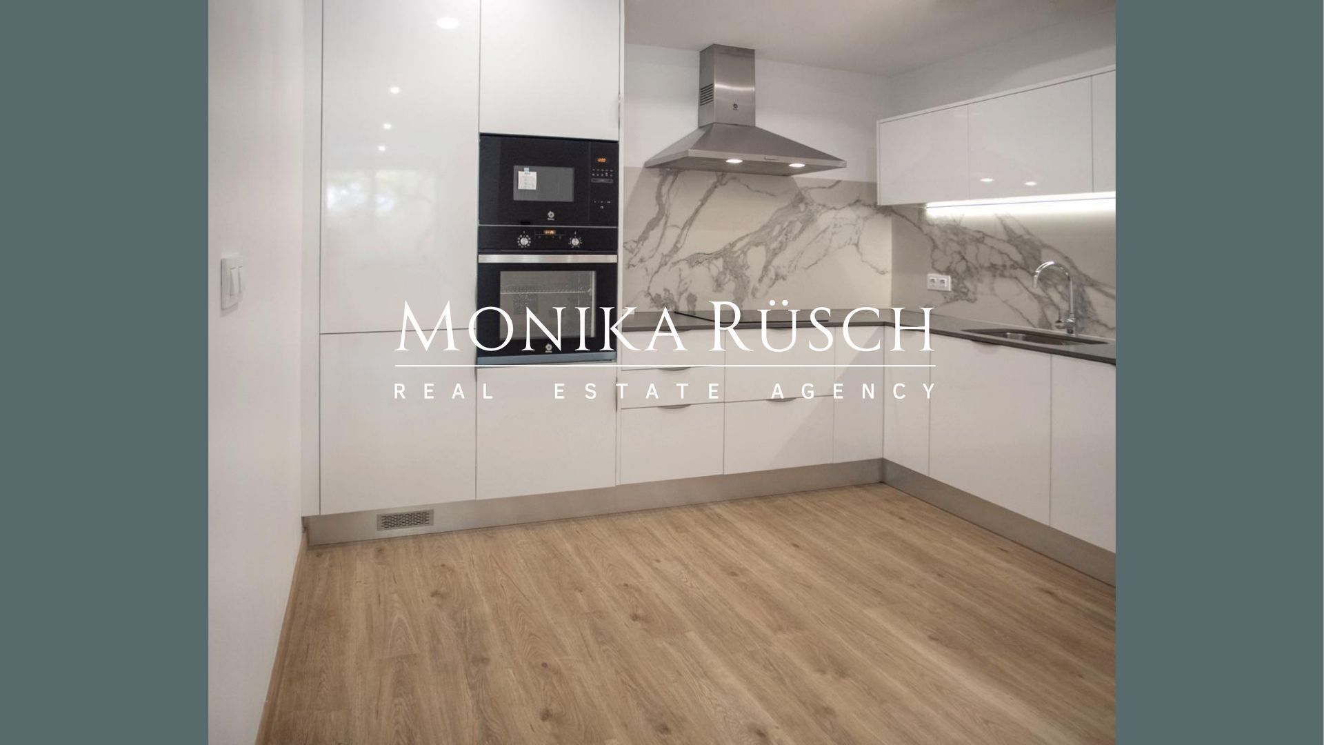 Kitchen of Flat for sale in  Barcelona Capital  with Air Conditioner