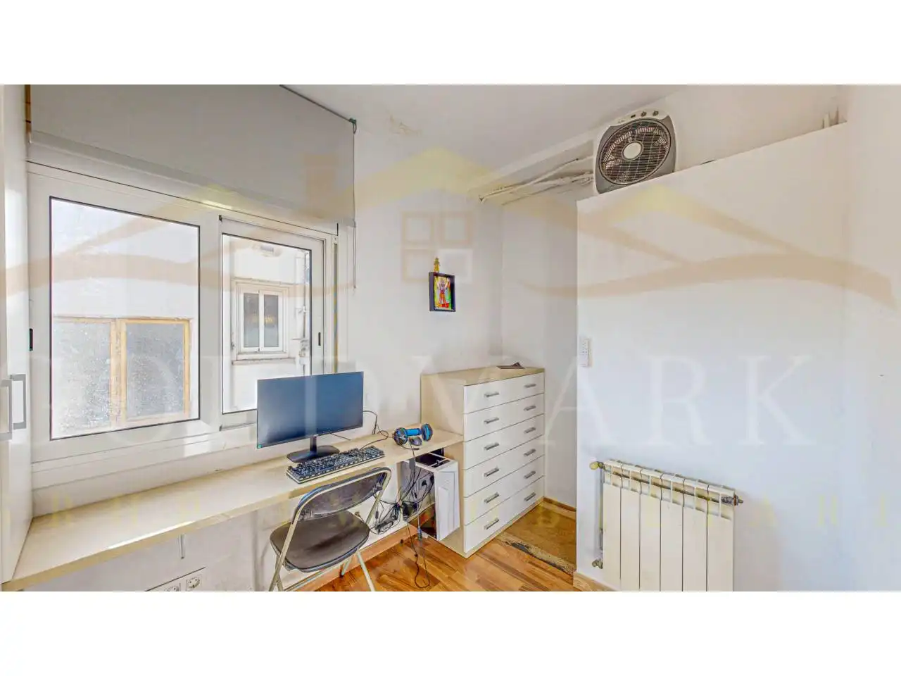 Habitación de Piso en venta en Sant Vicenç Dels Horts con Aire acondicionado, Calefacción y Parquet