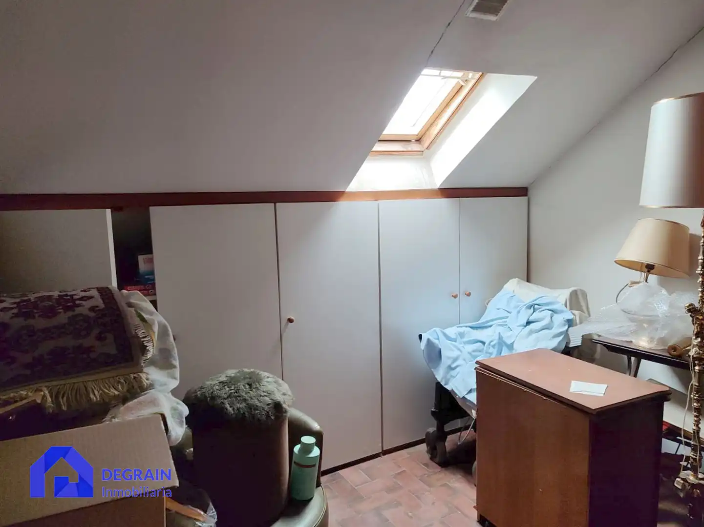 Wohnung zum Verkauf in Oviedo  mit Heizung und Abstellraum