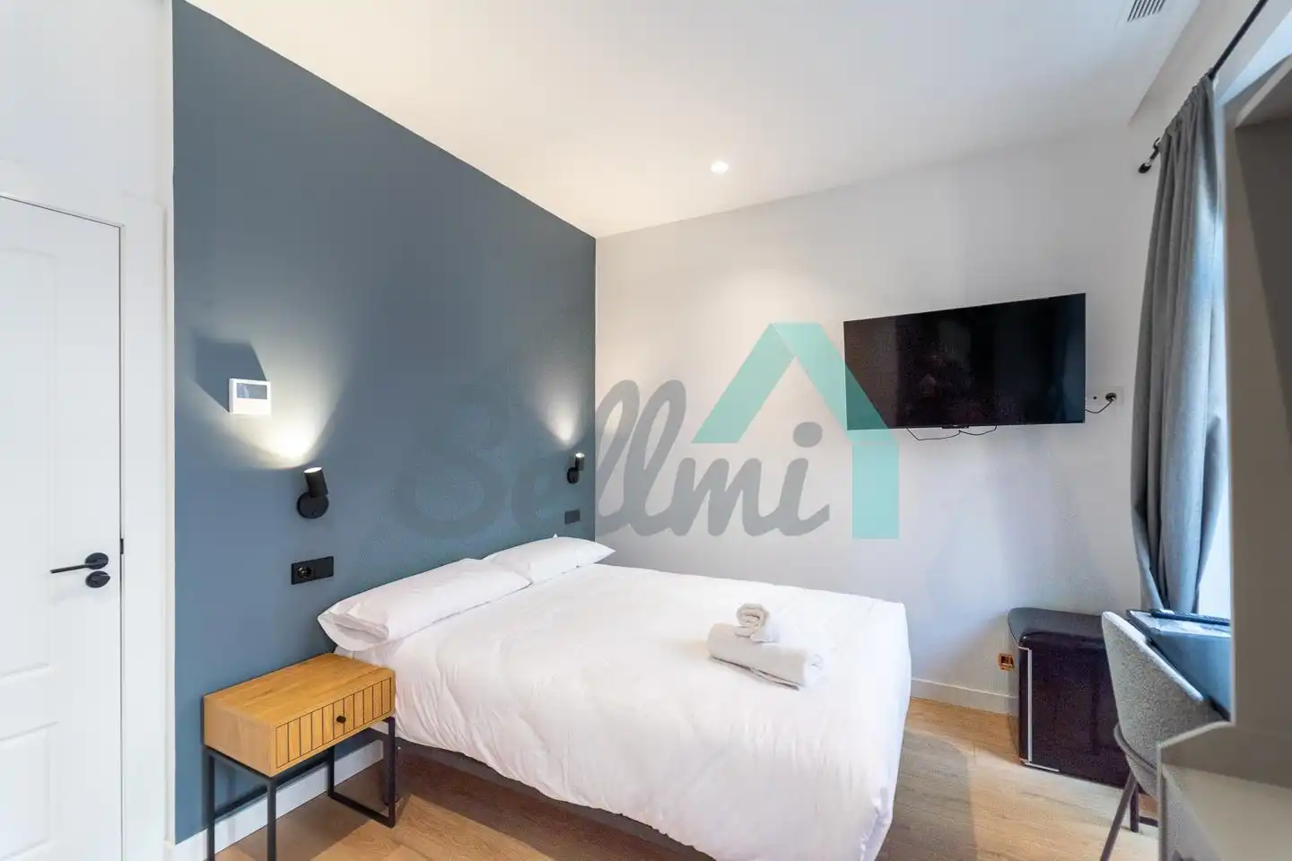 Schlafzimmer von Wohnung zur untervermieten in Oviedo  mit Klimaanlage, Heizung und Privatgarten