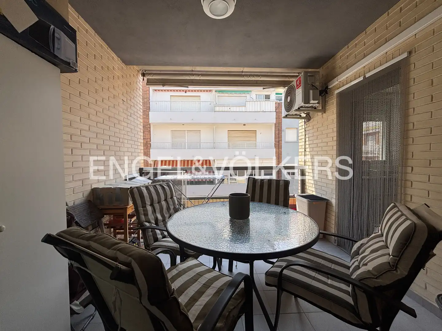 Terrasse von Wohnung zur Miete in Sagunto / Sagunt mit Klimaanlage, Heizung und Möbliert