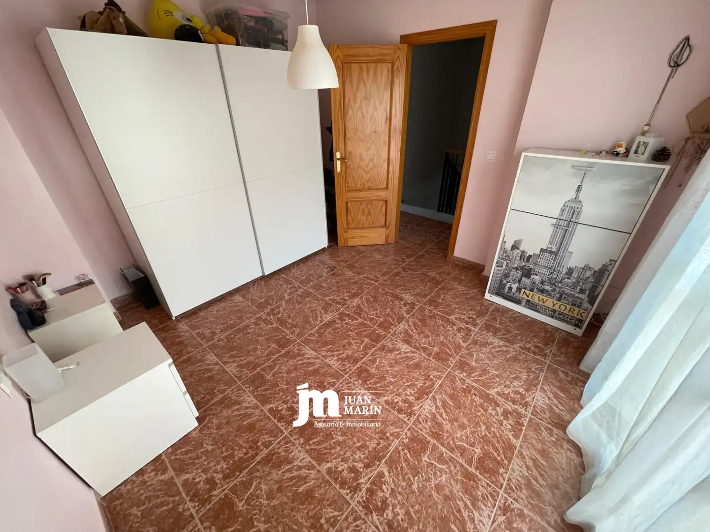 Dormitori de Casa adosada en venda en Cieza amb Terrassa, Traster i Piscina comunitària