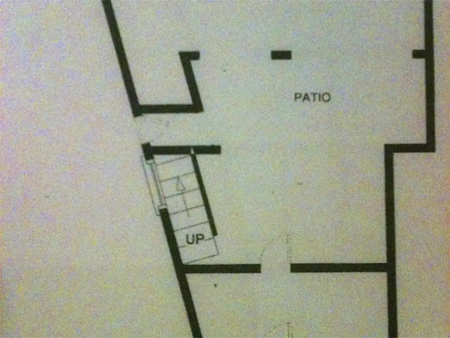 Piso en venta en Carmona con Balcón