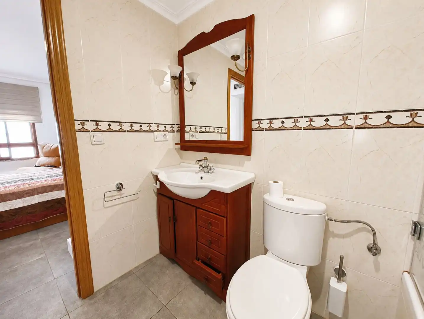 Bathroom of Flat for rent in L'Alcora