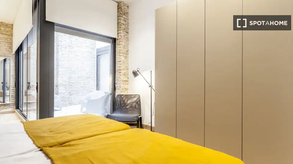 Flat with terrace to rent in Camins al Grau, imagen 3