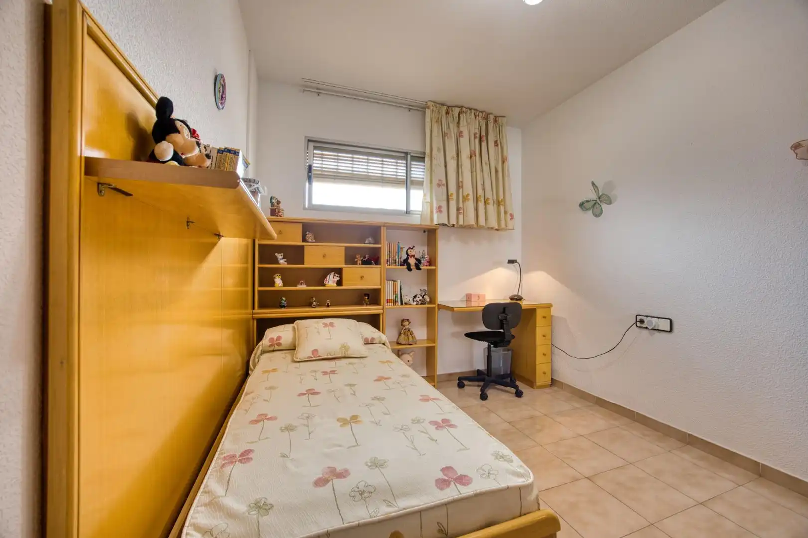 Bedroom of Flat for sale in Alicante / Alacant  with Air Conditioner, Private garden and Balcony