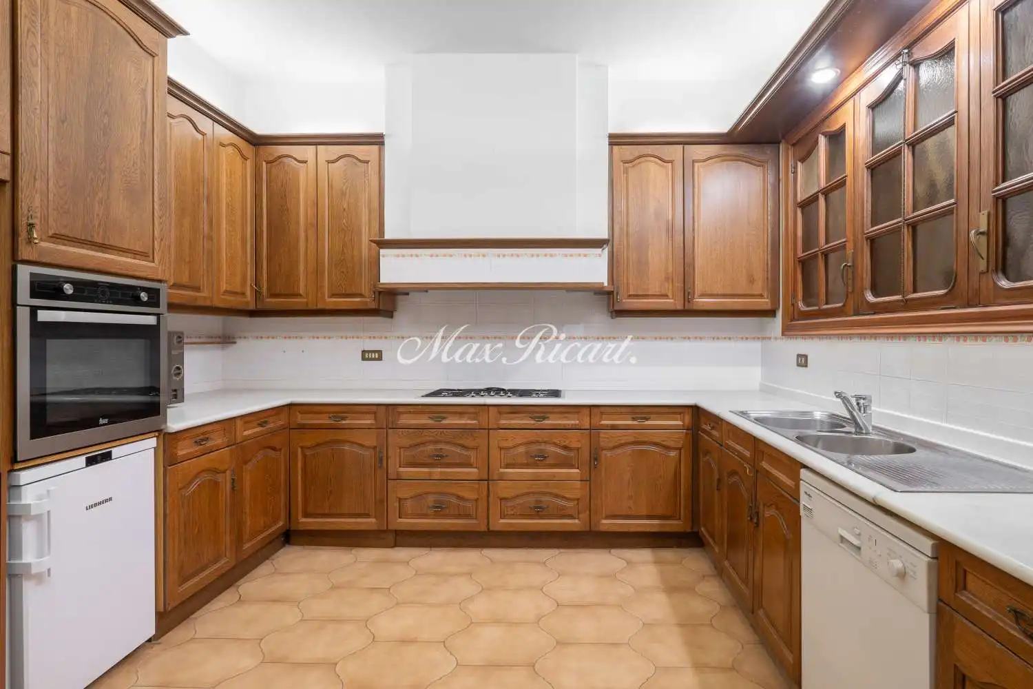 Cocina de Piso de alquiler en Barcelona con Aire acondicionado, Calefacción y Terraza