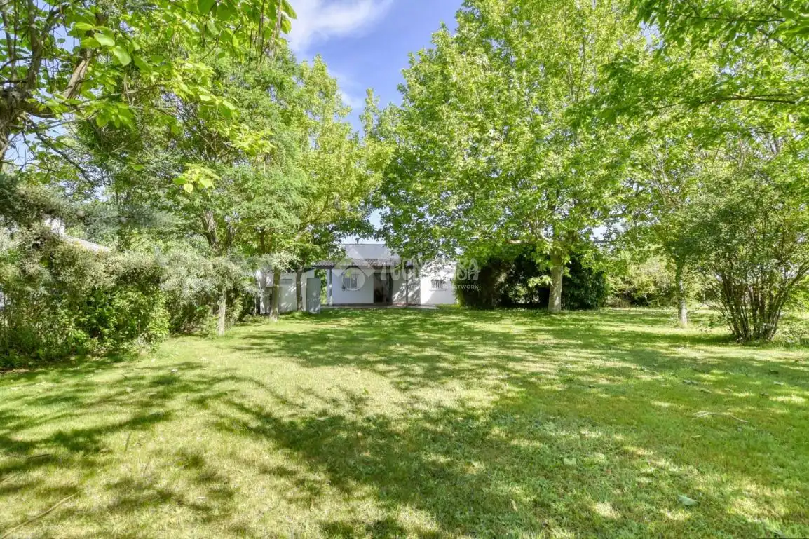 Casa o chalet en venta en Calvarrasa de Abajo con Trastero