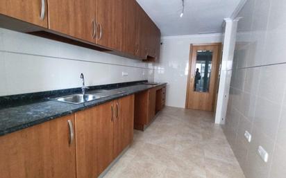 Kitchen of Flat for sale in Elche / Elx