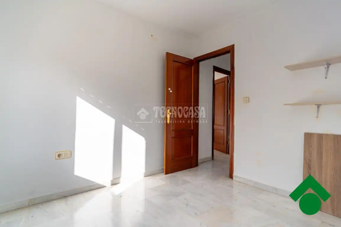 Habitación de Casa adosada en venta en Maracena con Aire acondicionado, Calefacción y Terraza
