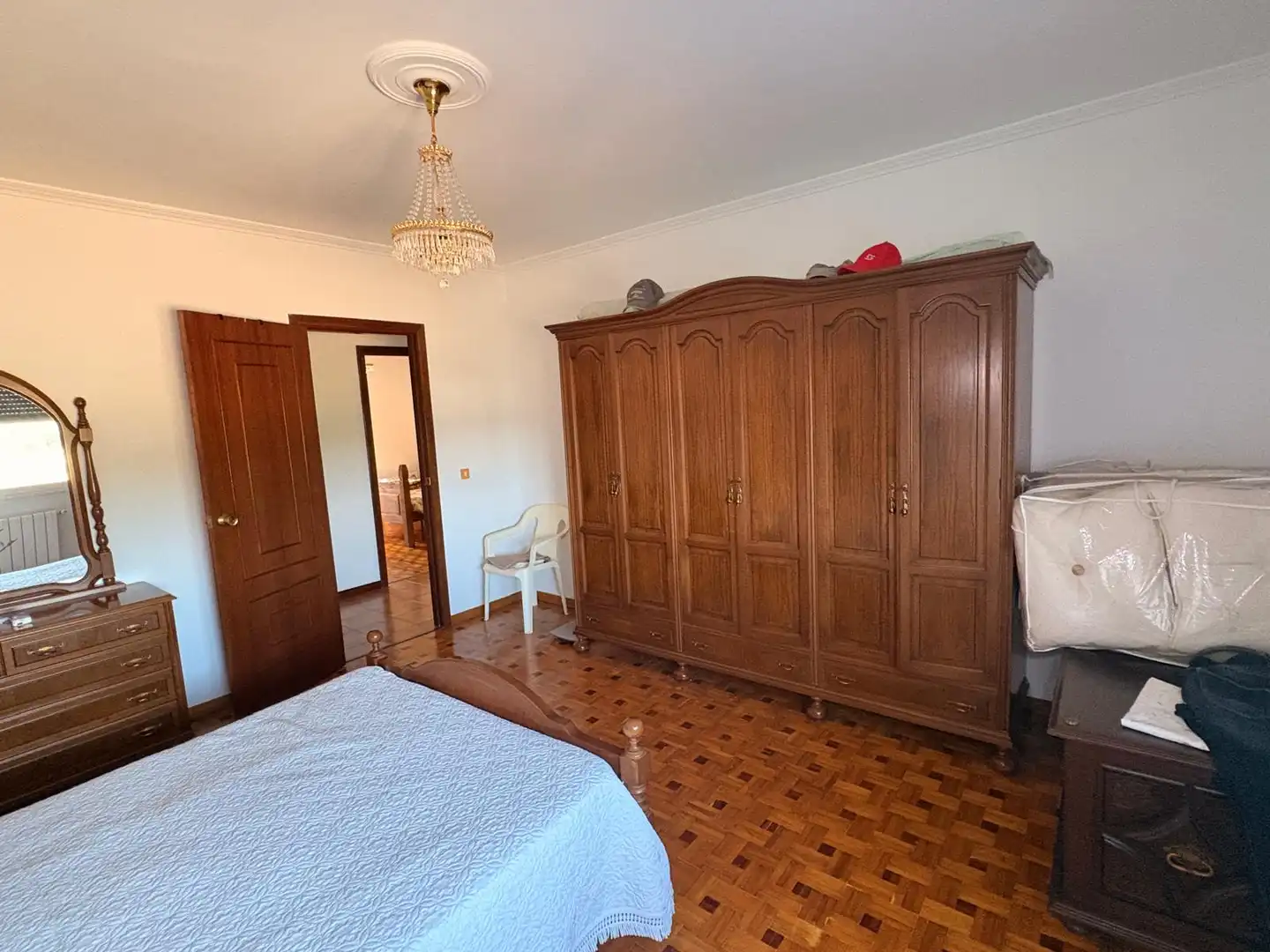 Dormitori de Casa o xalet en venda en Teo amb Calefacció, Jardí privat i Terrassa