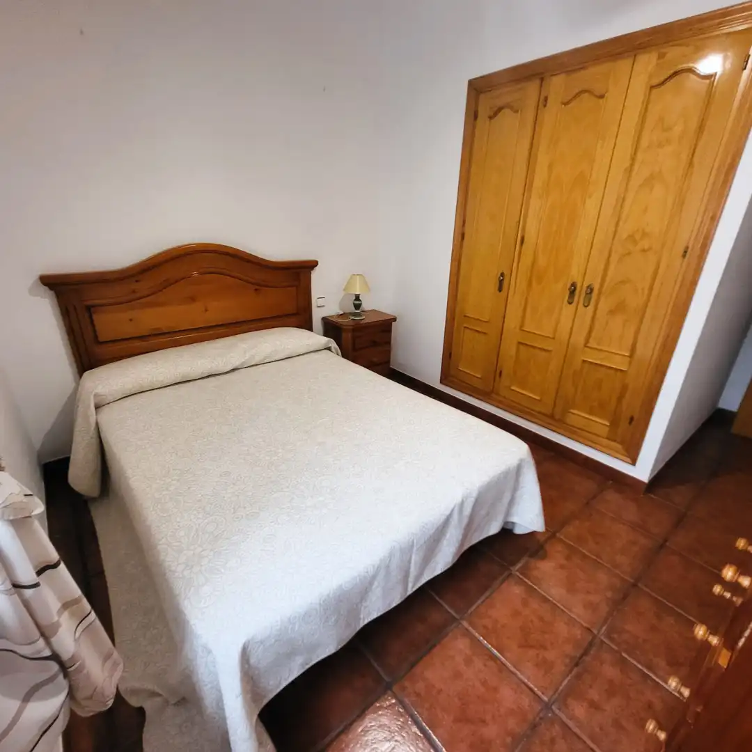 Dormitori de Planta baixa en venda en Estepona amb Jardí privat, Terrassa i Piscina