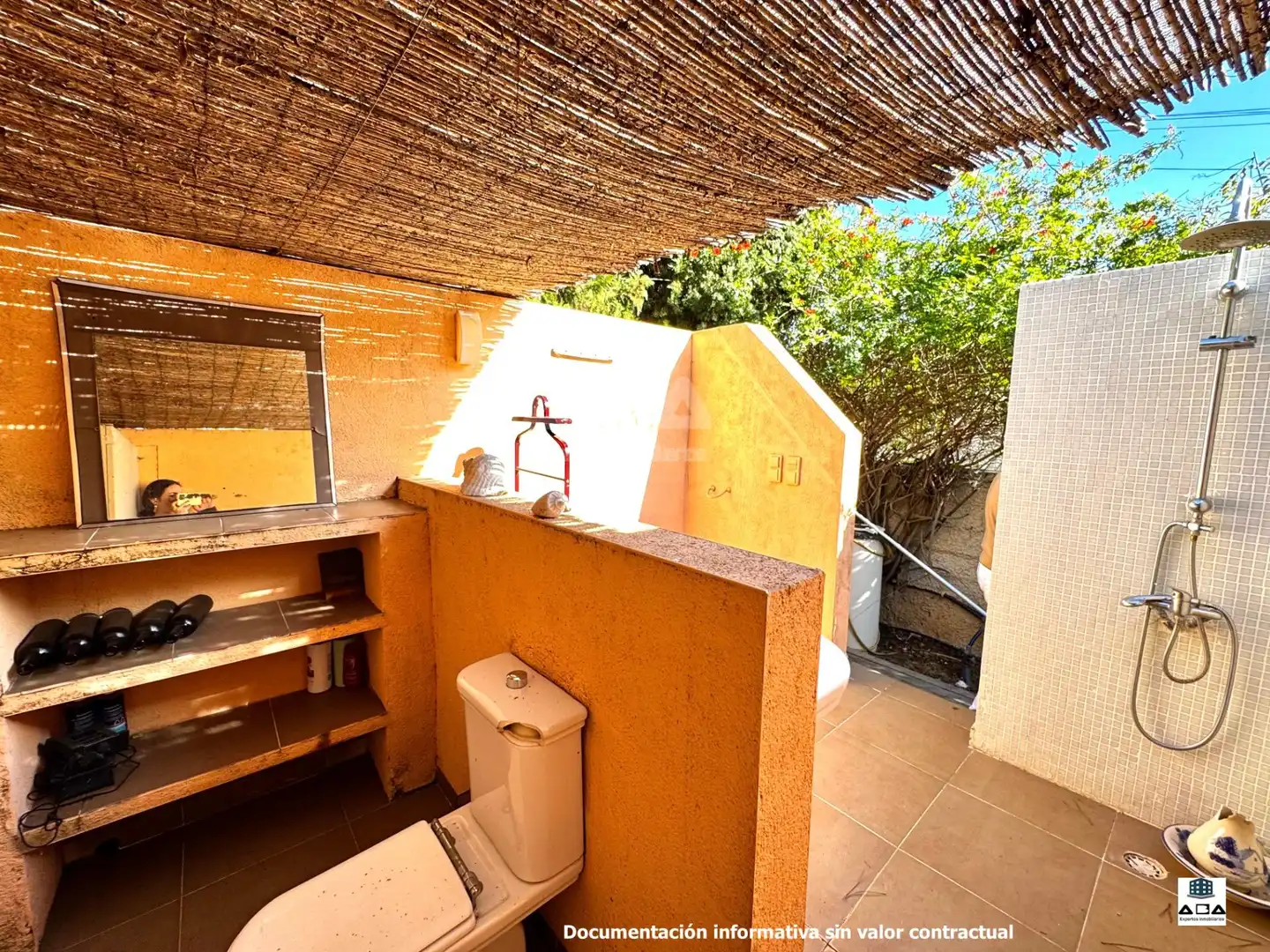 Terrassa de Casa o xalet en venda en Alicante / Alacant amb Calefacció, Jardí privat i Terrassa