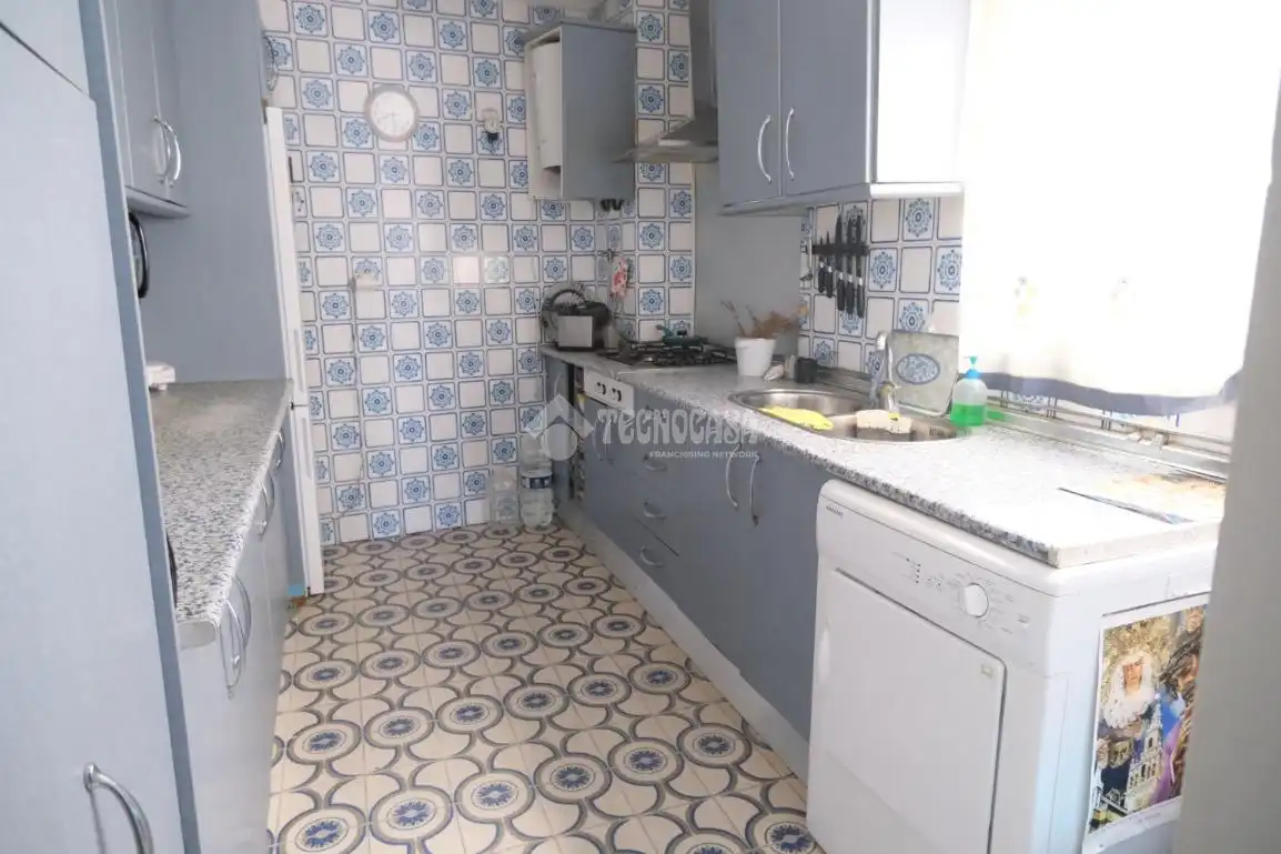 Cocina de Piso en venta en Sevilla