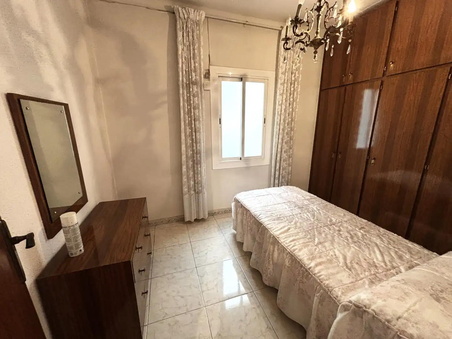 Habitación de Piso en venta en Barcelona con Balcón