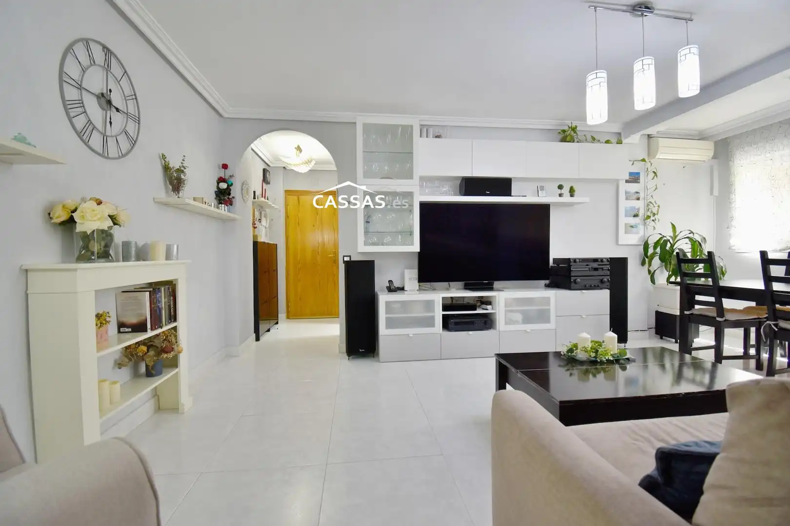 Sala d'estar de Pis en venda en Torrejón de Ardoz amb Aire condicionat i Calefacció