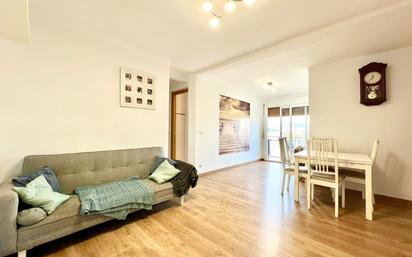 Living room of Flat for sale in  Barcelona Capital  with Heating and Parquet flooring