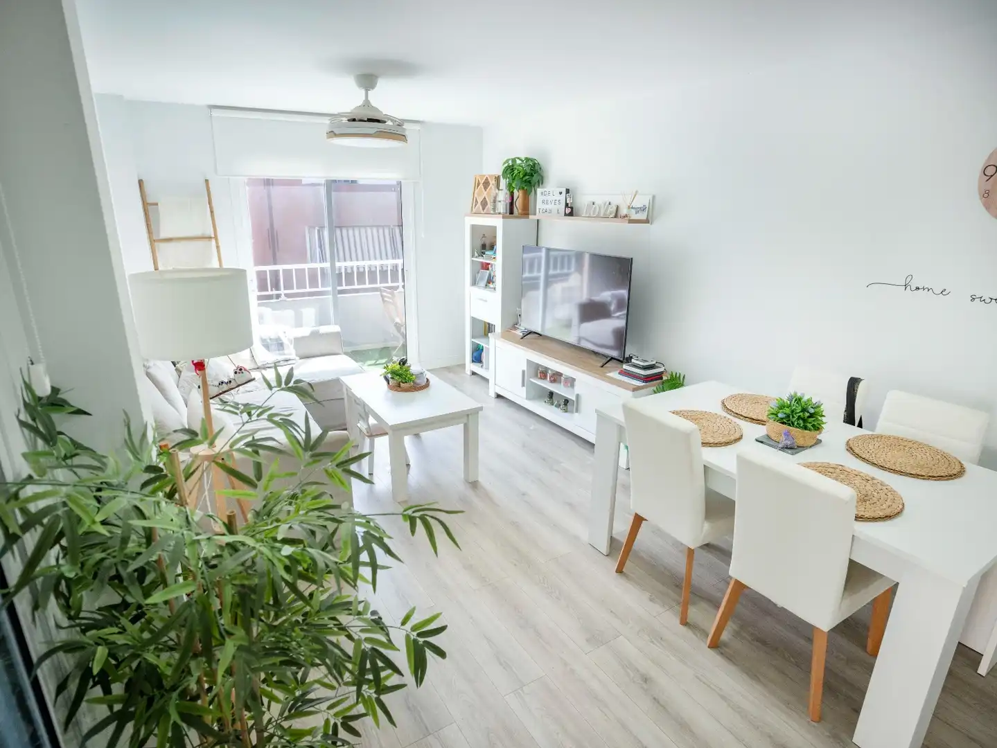 Living room of Apartments for sale in Güímar  with Parquet flooring, Terrace and Storage room