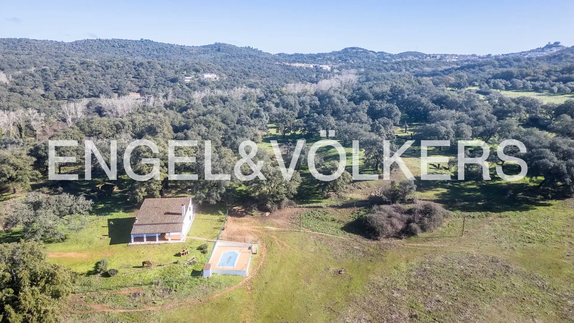 Casa o chalet en venta en Cortegana con Calefacción, Jardín privado y Trastero