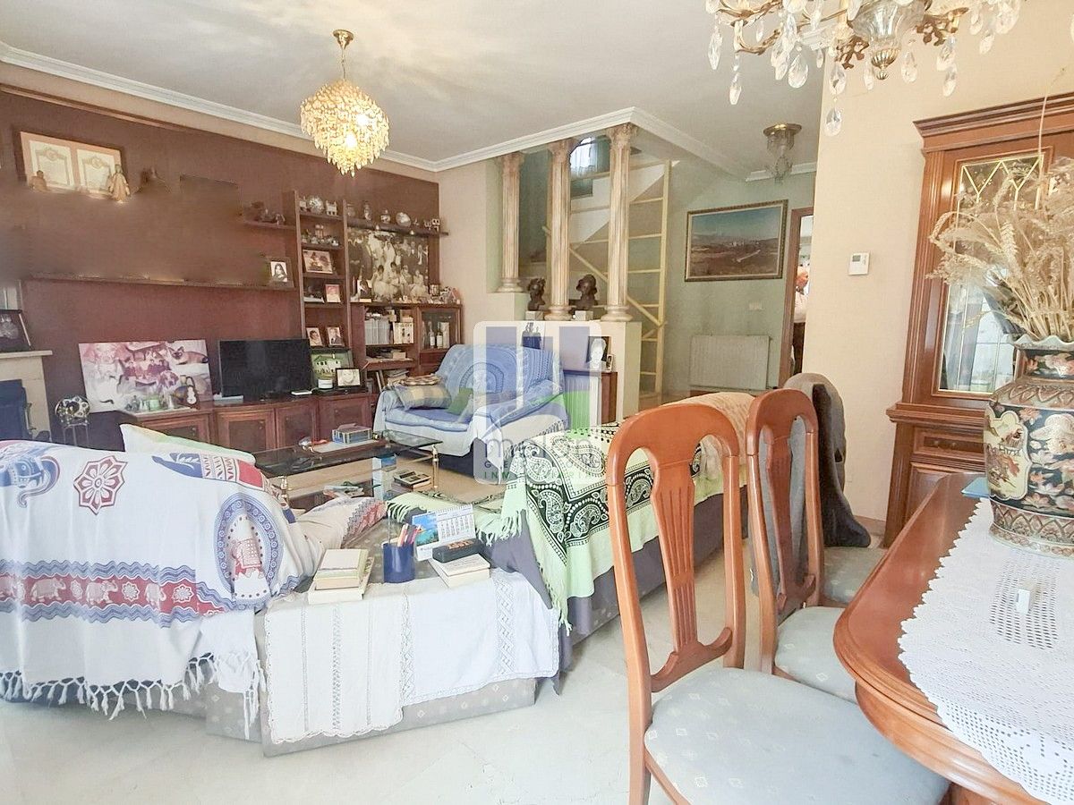 House or chalet for sale in QUINTANADUEÑAS, Alfoz de Quintanadueñas
