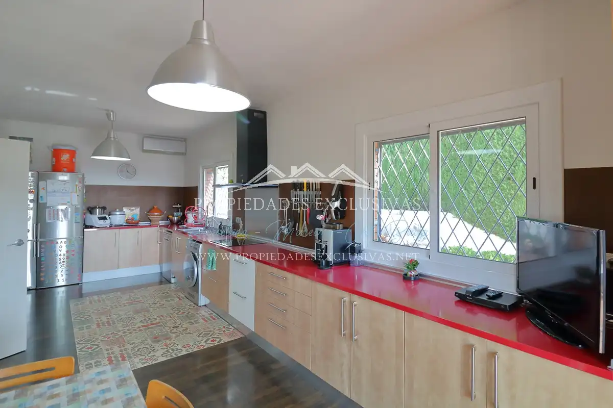 Cocina de Casa o chalet en venta en Cabrils con Aire acondicionado, Calefacción y Jardín privado