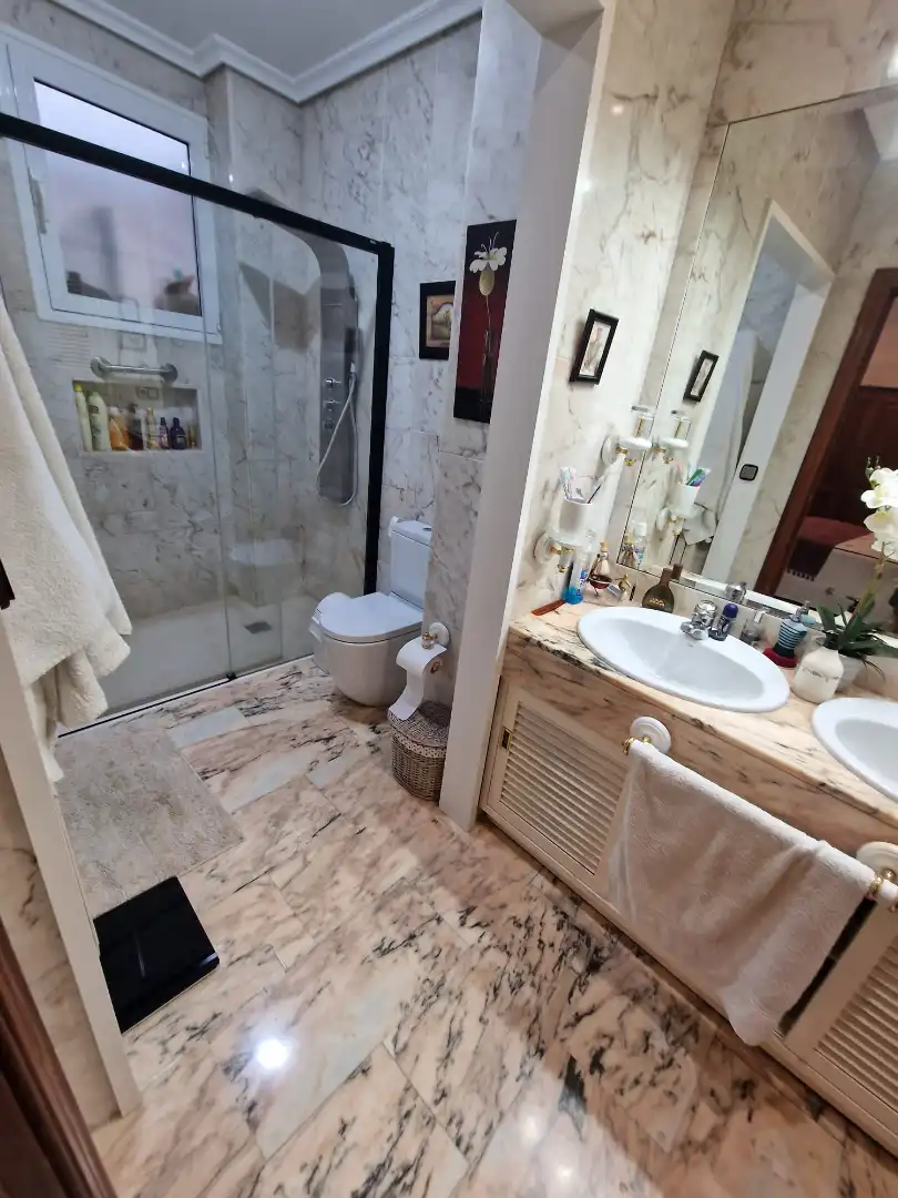 Casa con terraza en venta en Calle Alaminos, imagen 27