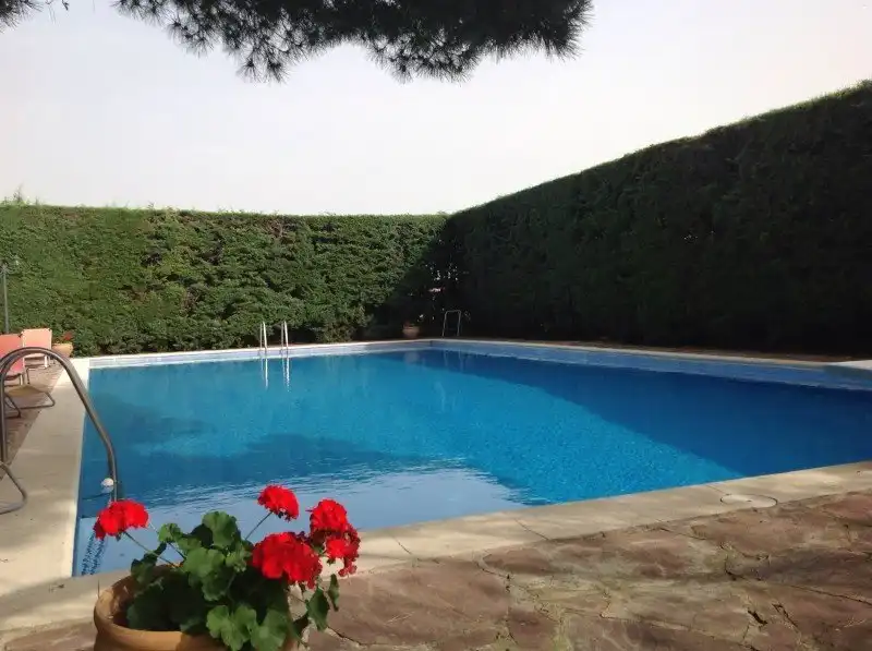 Piscina de Casa o chalet en venta en Santo Domingo de la Calzada con Calefacción, Jardín privado y Piscina