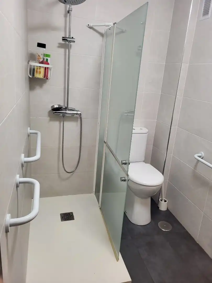 Baño de Piso en venta en Madrid con Aire acondicionado, Calefacción y Parquet