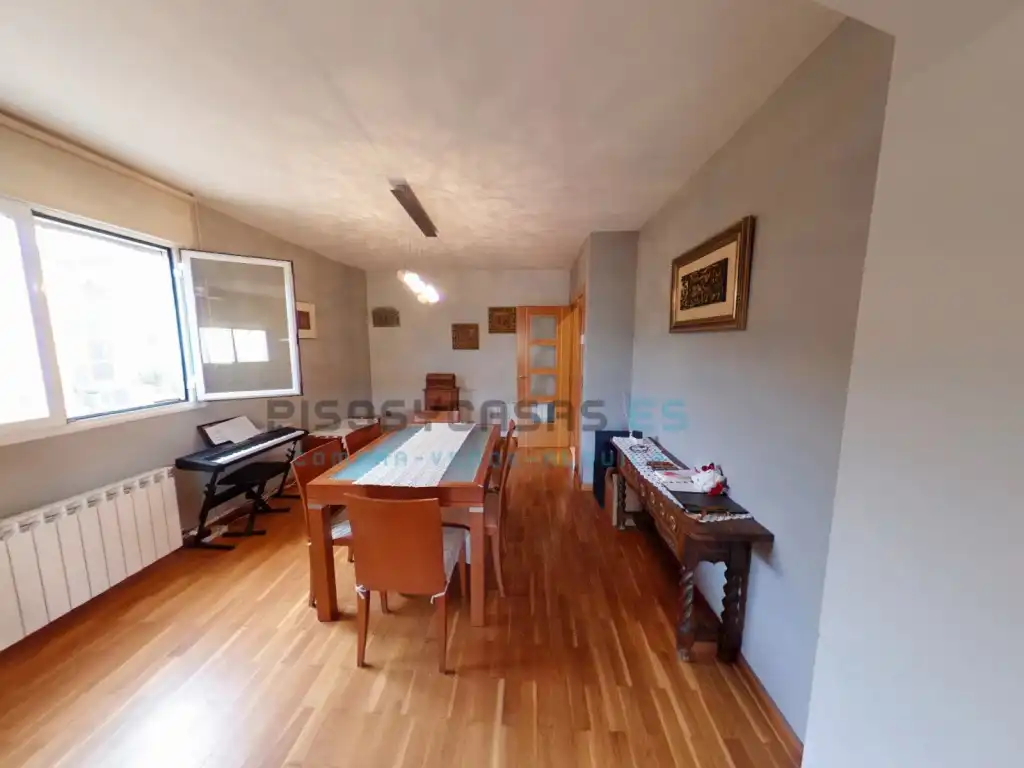 Dining room of Houses for sale in San Mateo de Gállego  with Air Conditioner, Private garden and Terrace