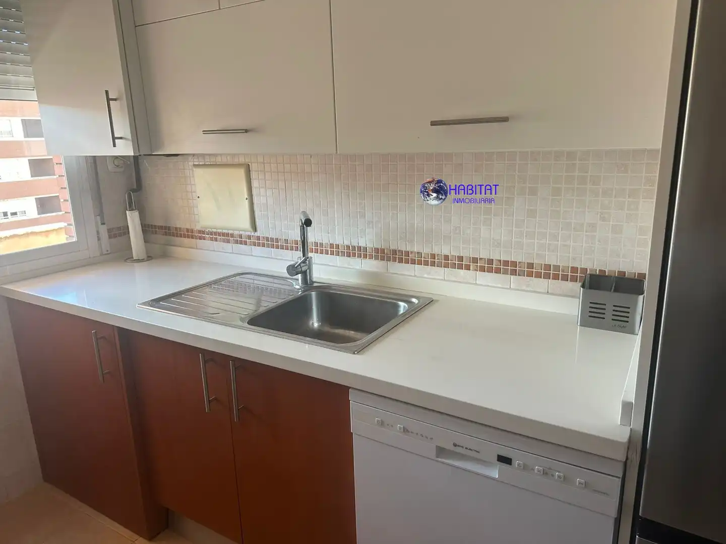 Kitchen of Flat for rent in Granada  with Air Conditioner, Heating and Furnished