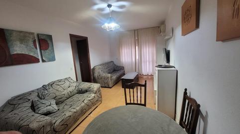 Foto 2 de Piso de alquiler en Casco Antiguo, Cáceres