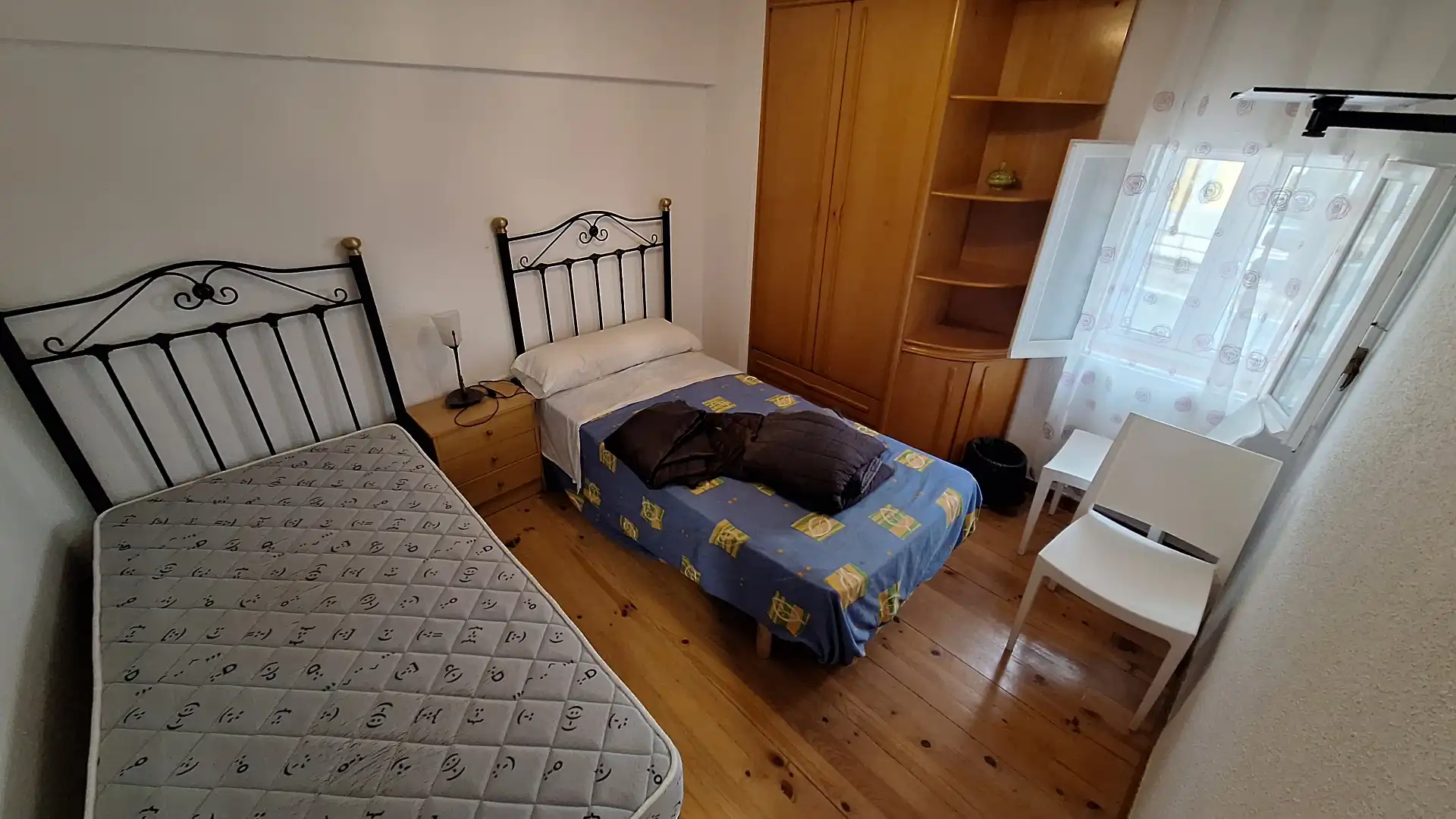 Schlafzimmer von Haus oder Chalet zum Verkauf in Burgos mit Möbliert